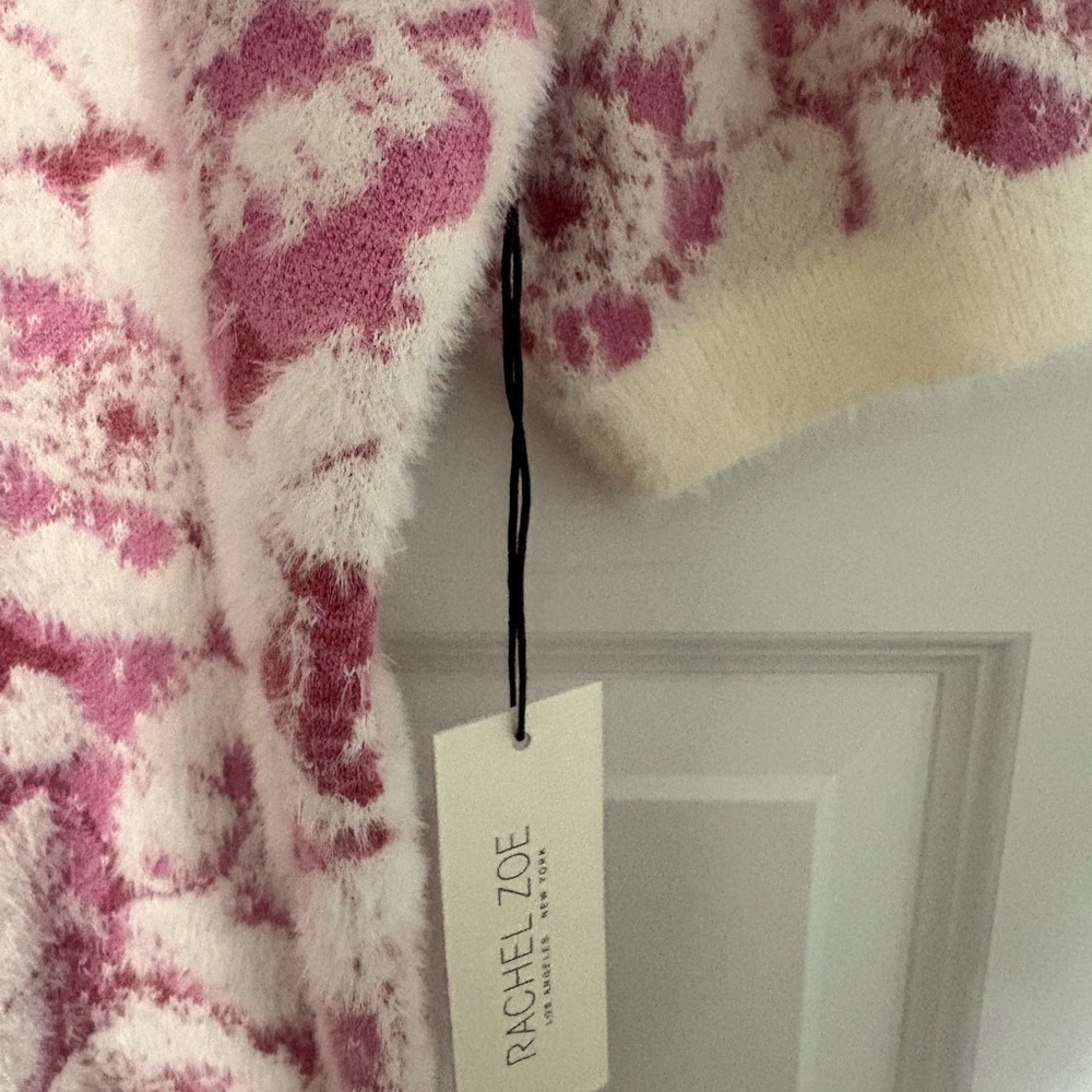 NWT Rachel Zoe Pink Floral Short-Sleeve Crewneck Sweater Size Large - Picture 3 of 6